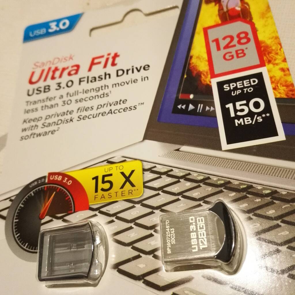 SanDisk Ultra Fit USB 3.0 Flash Drive 128GB